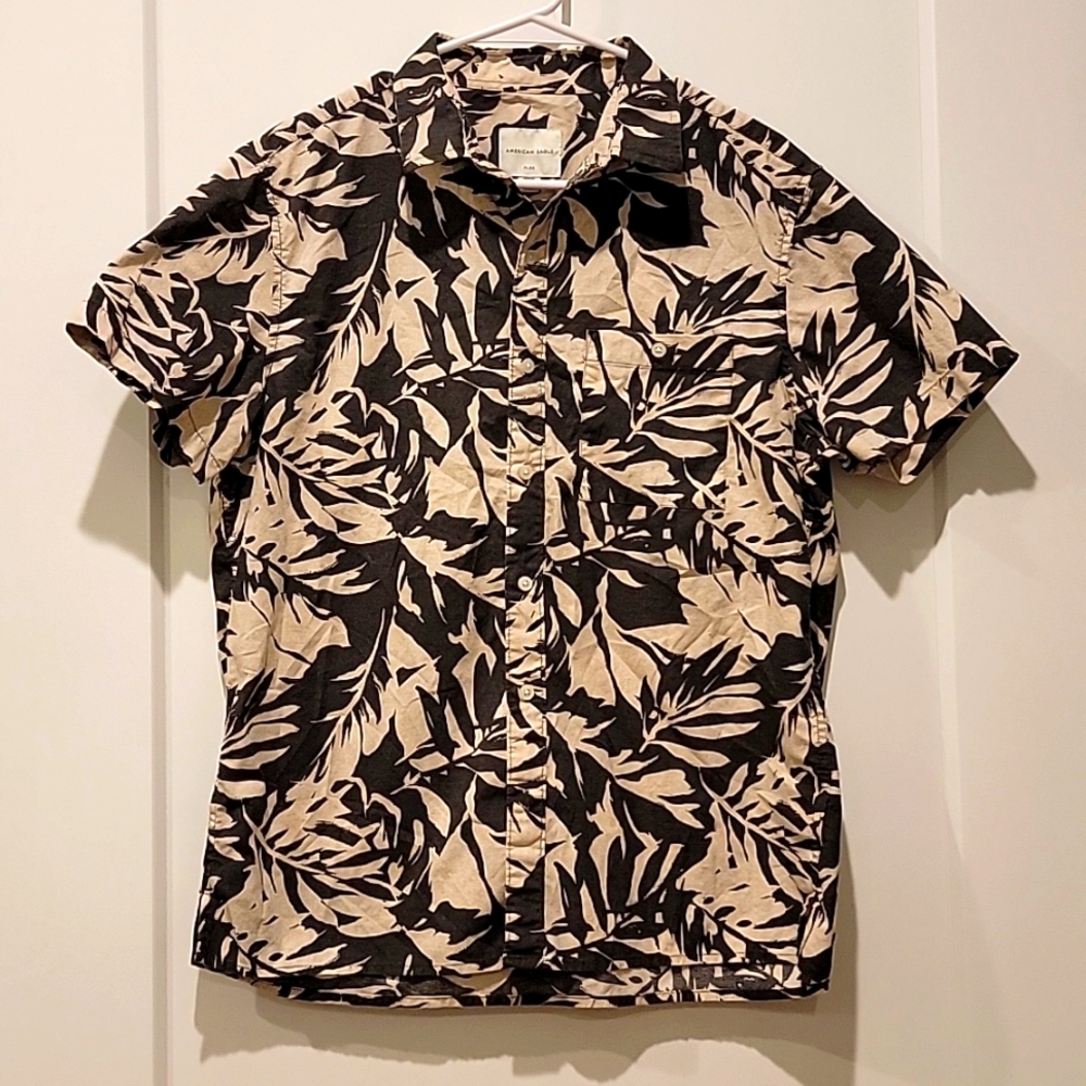 American Eagle Tropical Resort Shirt Medium